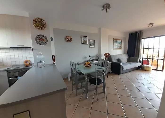 Elite Palace Playa Duque דירה