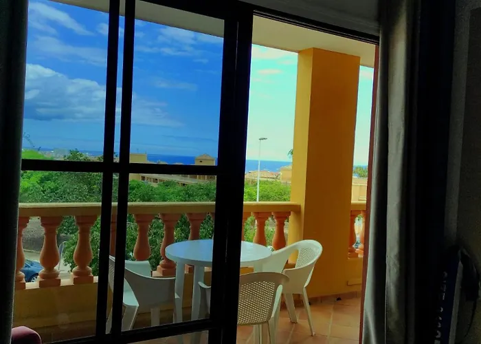 Elite Palace Playa Duque Apartment